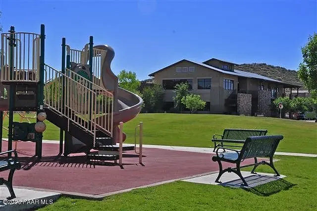 1645 N Thimble Ln — Photo 31