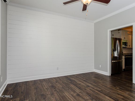 5th image of 3019 N Rocklund Ct