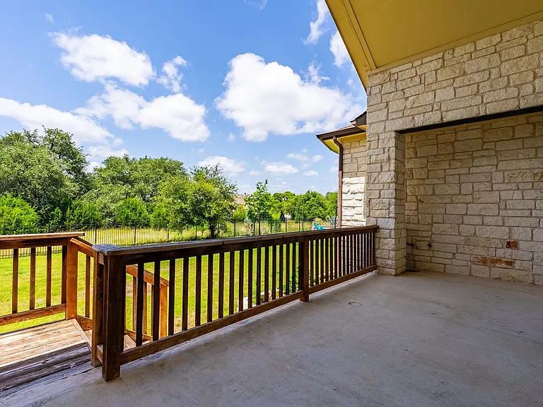 212 Eiglehart Rd — Photo 30