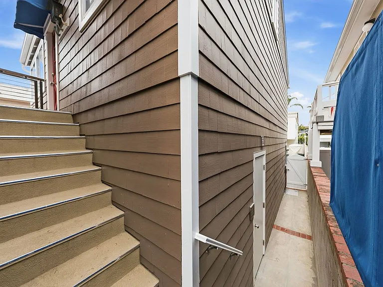 221 Pearl Ave — Photo 13