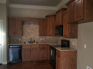 914 Ferrara Cir UNIT B, Temple, TX 76502