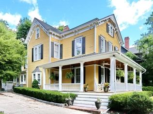320 S Maple Ave, Glen Rock, NJ 07452