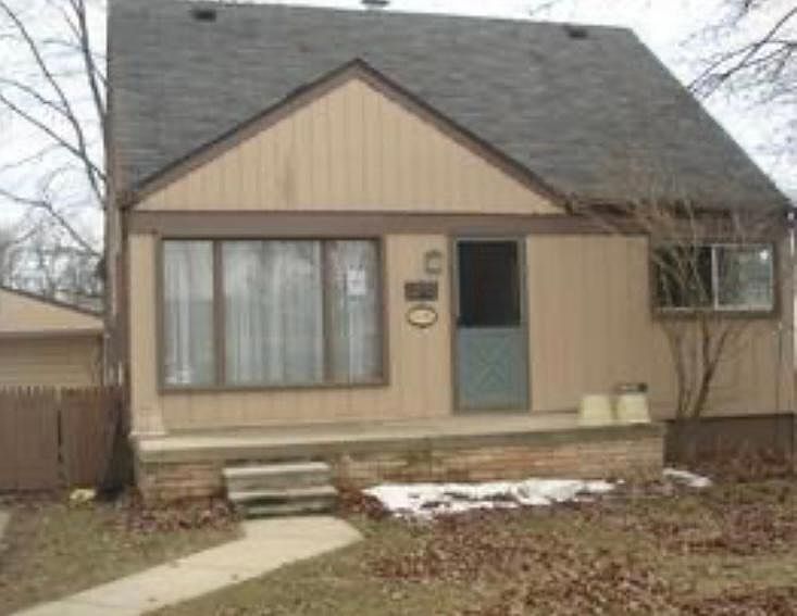 1st image of 32301 Donnelly St