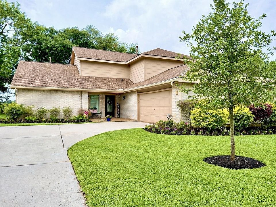 1st image of 14403 Muirfield Ln