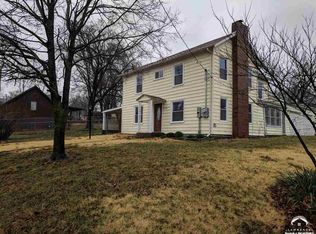 301 Elmore St, Lecompton, KS 66050