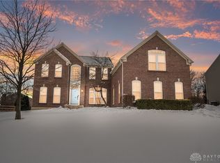 130 Wells Dr, Springboro, OH