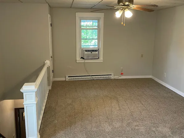 49 1/2 9th St, Cloquet, MN 55720