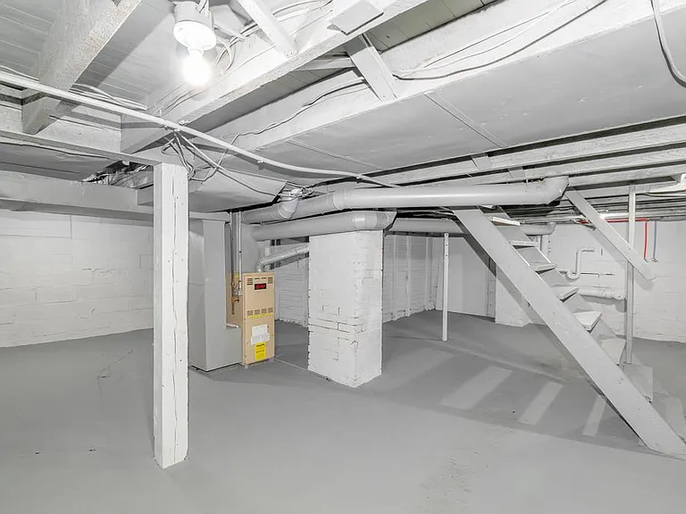 705 Smith Ave SW — Photo 20