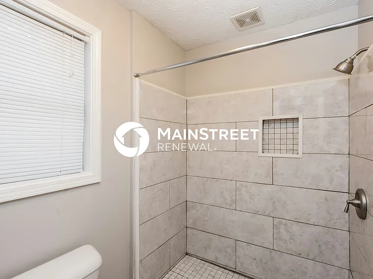 Main Bathroom