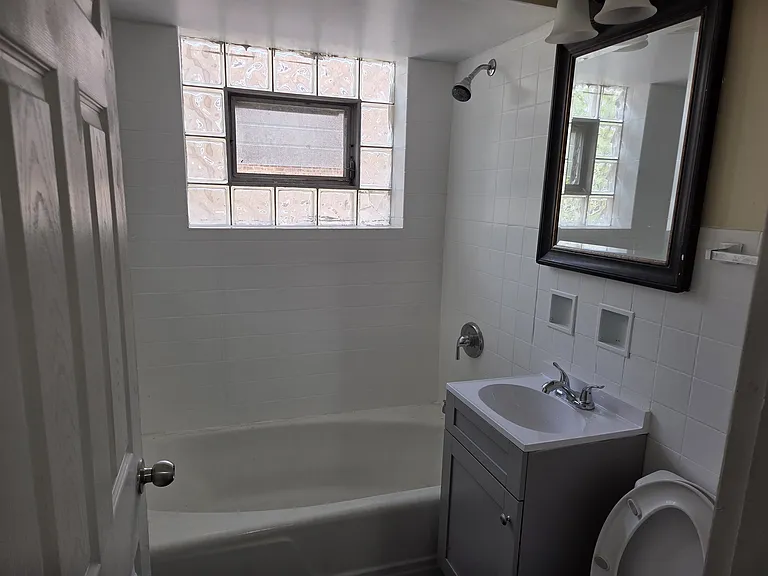 14132 S School St #2A — Photo 7