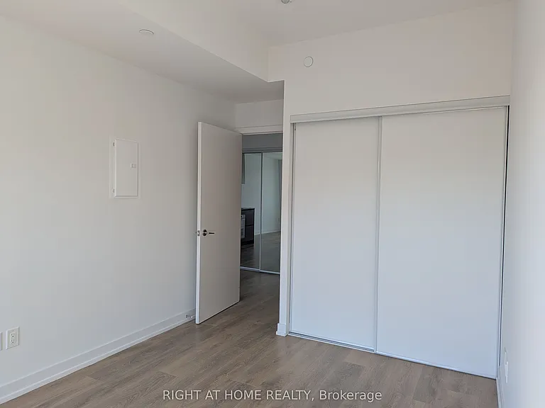 150 Logan Ave #437 — Photo 11