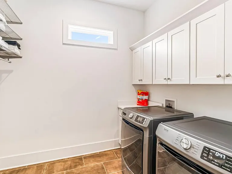 523A Wedgewood Ave — Photo 33