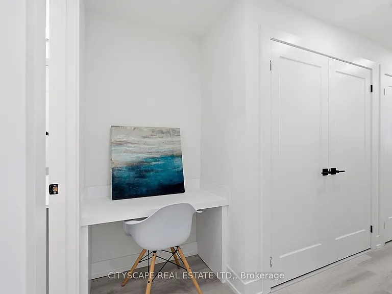 587 Oakwood Ave #1 — Photo 31