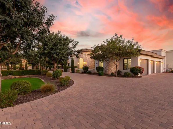 6583 W PARKSIDE Lane, Glendale, AZ 85310