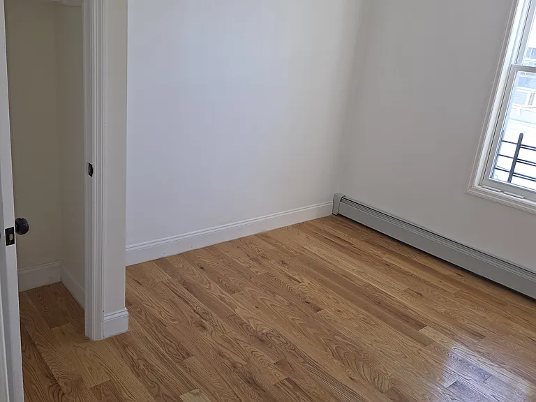 404 Logan St #2 — Photo 8