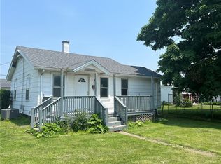 3102 E Harrison Ave, Decatur, IL 62526