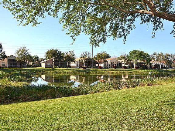2nd image of 7082 Catania Dr