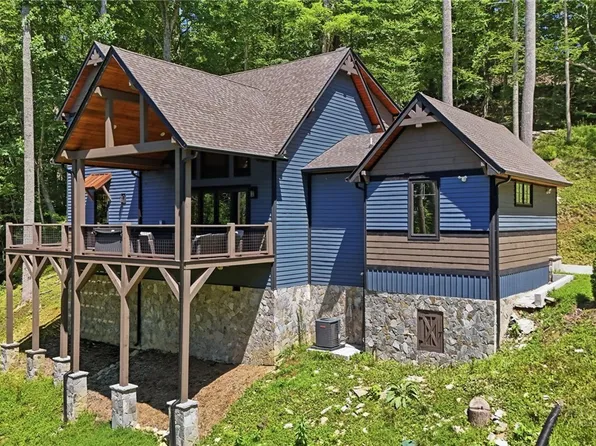 780 Woodland Hills Drive, Elk Park, NC 28622