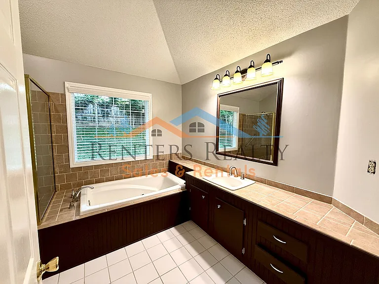 122 Sunset Rdg — Photo 16