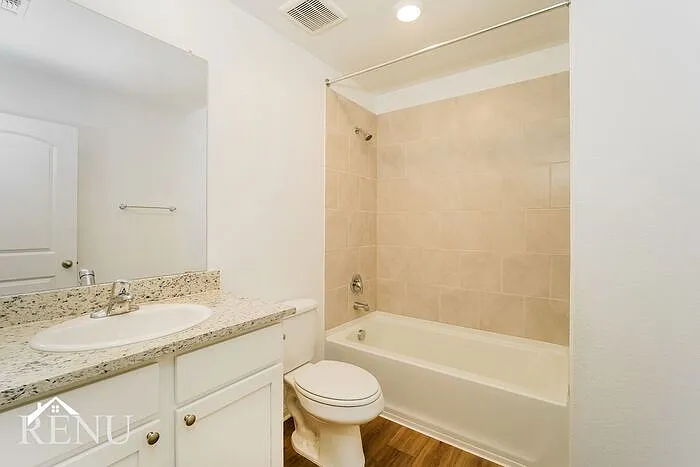 109 Scarborough Bnd — Photo 14