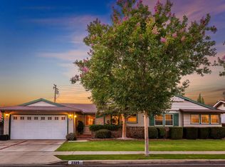 2325 E North Redwood Dr, Anaheim, CA 92806
