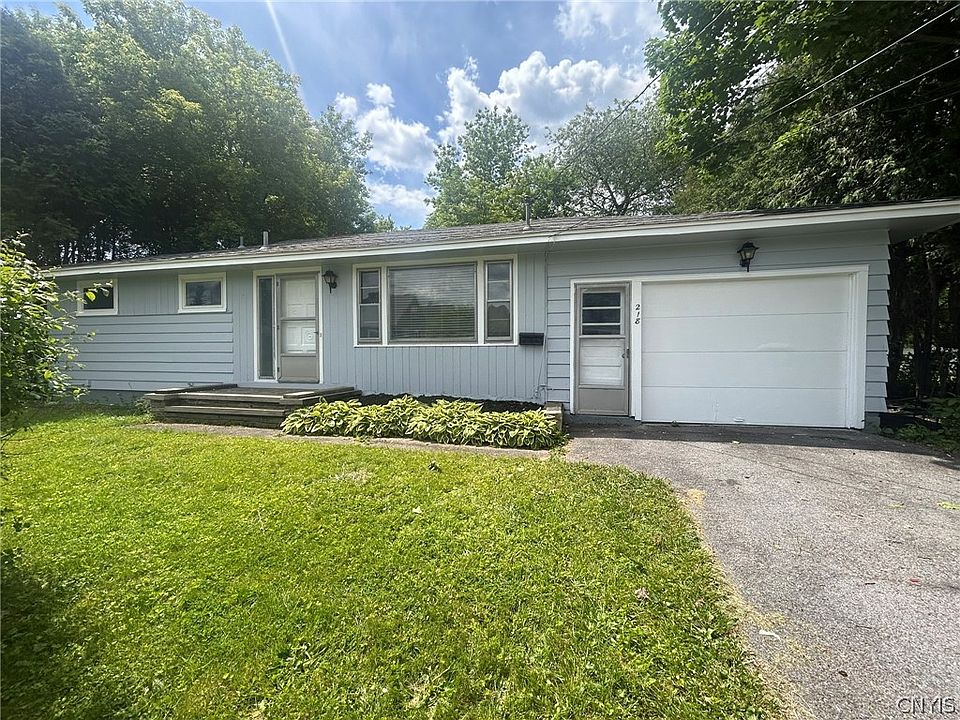 1st image of 218 Roosevelt Dr