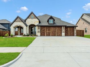 644 Sirius Dr, Waxahachie, TX 75165