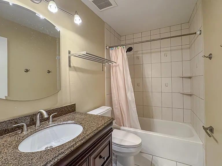 416 Swallow Ln — Photo 19