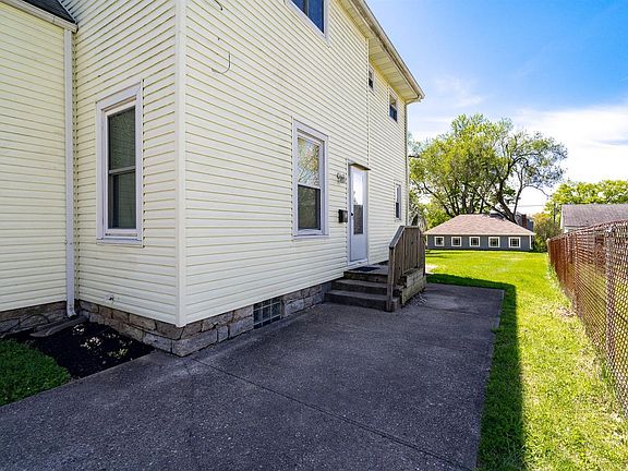 2nd image of 7813 Elizabeth St #2