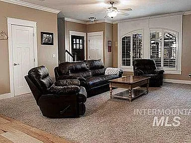 3953 N Park Crossing Ave — Photo 3