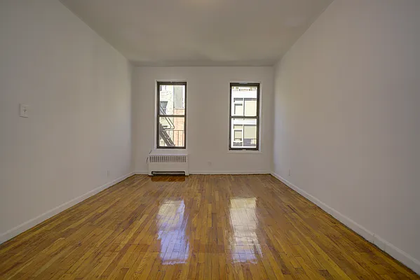 Rented by Bond New York | media 19