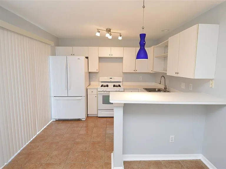 11116 Lake Tahoe Dr — Photo 7
