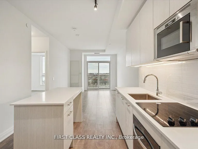 286 Main St #913 — Photo 6