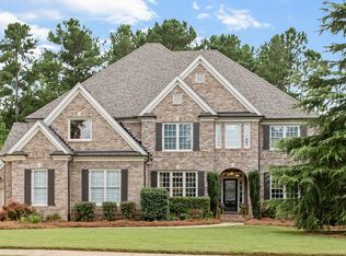 402 Golf Crest Dr, Acworth, GA