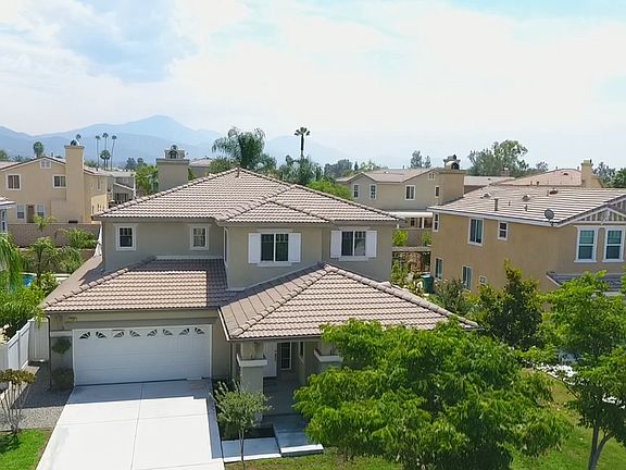 2nd image of 7561 Sweetmeadow Ct