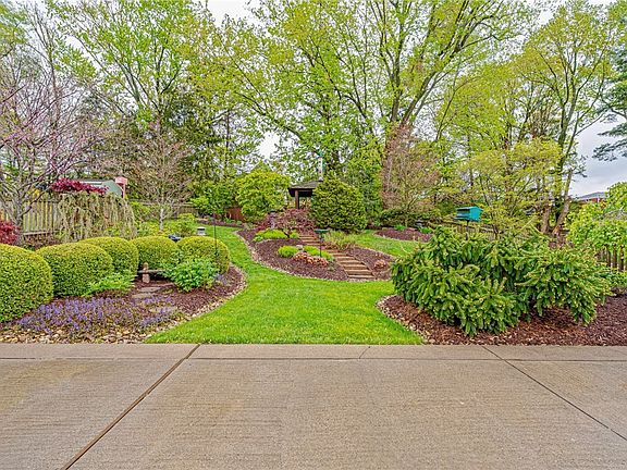 4th image of 5537 Annetta Dr