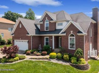 4512 Epinay Ct, Louisville, KY 40272