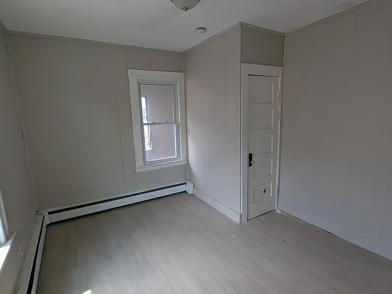 70 Sexton St — Photo 3