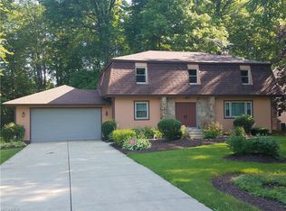 9061 Altura Dr NE, Warren, OH