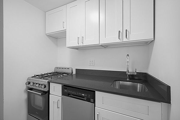 1st image of 253 W 72nd St #1712