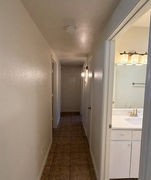 2725 N Dodge Blvd #2725 — Photo 8