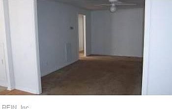 4th image of 1623 Michigan Ave