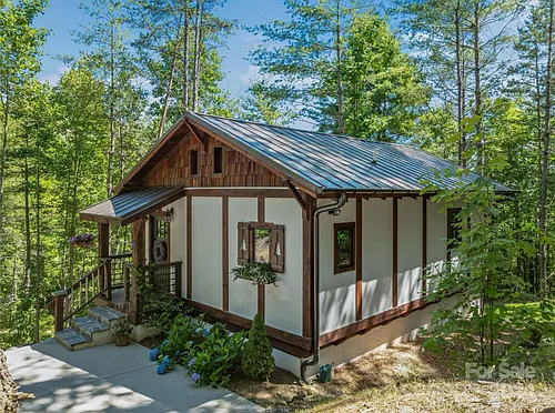 35 Kenzie Way Photo 1