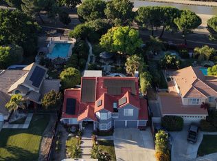 416 Crescent Dr, Los Banos, CA 93635