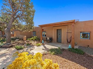 86A Arroyo Hondo Trl, Santa Fe, NM 87508