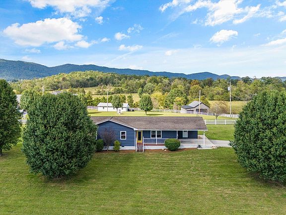 2nd image of 151 Wild Flower Ln