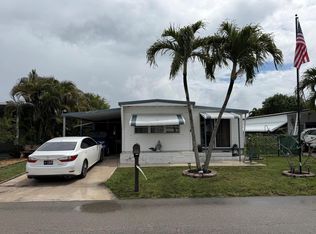 1900 SW 83rd Ter, Davie, FL 33324