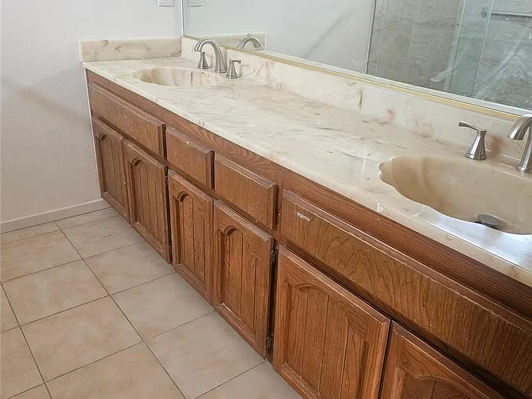 2280 Alhambra St — Photo 10