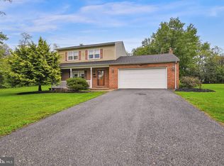 3180 W Canal Rd, Dover, PA 17315