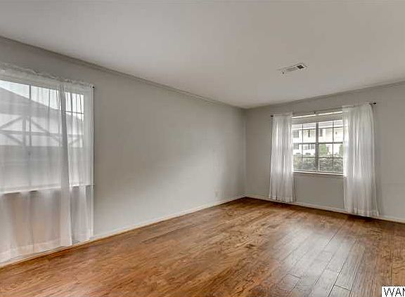 4th image of 4501 Orion Ave